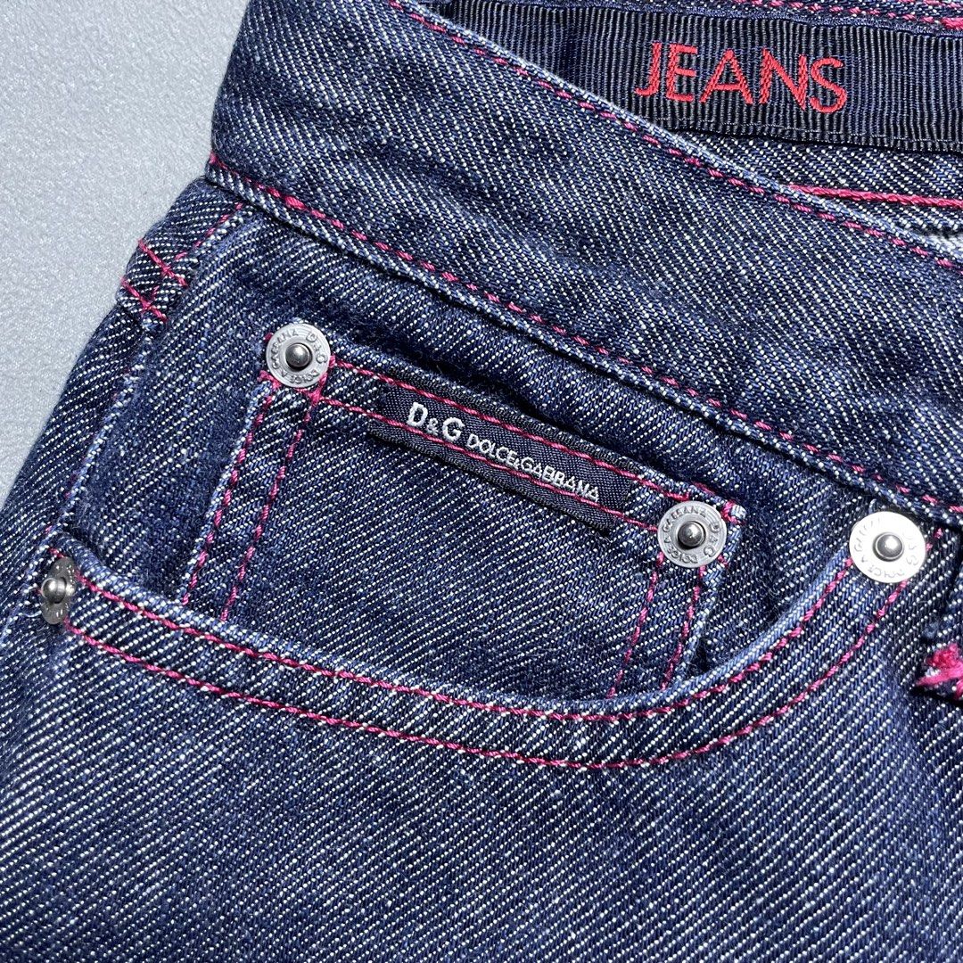 DOLCE & GABBANA DENIM WASHED PINK CONTRAST STITCH (Category: Jeans) located in Manila. Submitted by revise.ph_ (Listing ID 1458949385, Image 3). Description: DOLCE & GABBANA DENIM WASHED PINK CONTRAST STITCH Made in ITALY Tagged Size :29 43 Dimension Waist:31 Length:42.5 Inseam:32.5 Rise:10 Leg opening:8 No issue Price:2,500 Free shipping via JNT.
