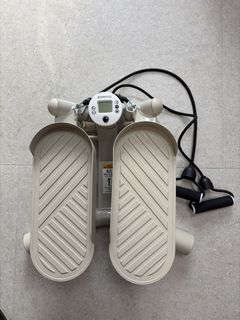 （分類：）位於 。 由 blackpeggy.258 提交（商品編號 1458975472，圖片 1）。簡介： 。
