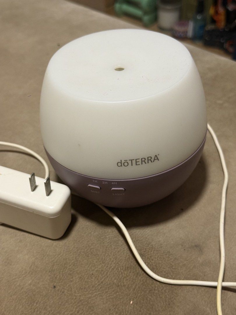 Doterra Diffuser (Category: Home Fragrance) located in Singapore. Submitted by mymagiccloset (Listing ID 1459058668, Image 1). Description: Self collect.