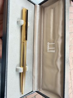 （分類：）位於 。 由 cosmicdragon.1b3c31 提交（商品編號 1458971183，圖片 1）。簡介： 。
