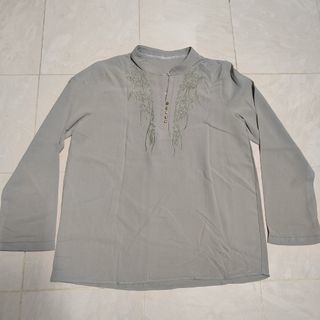 (Category: ) located in . Submitted by preloved.thingy (Listing ID 1459018139, Image 1). Description: .