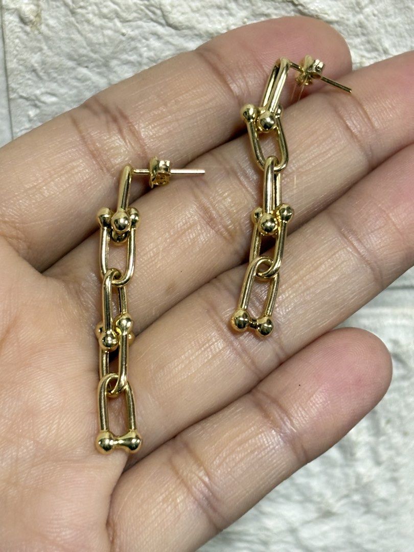 EARRING YELLOW GOLD (Category: Earrings) located in Manila. Submitted by chellerich1106 (Listing ID 1459085881, Image 2). Description: EARRINGS YELLOW GOLD K18 MARKINGS JAPAN GOLD 18KARAT 3.1G .