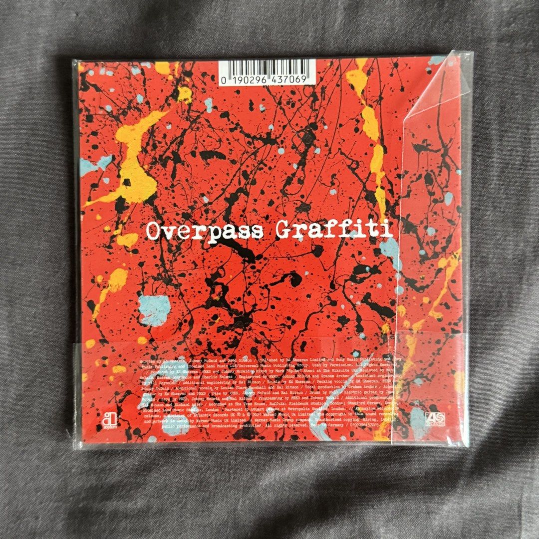 Ed Sheeran - SIGNED Overpass Graffiti CD Single (Category: CDs & DVDs) located in Valenzuela. Submitted by stxrboy (Listing ID 1458965946, Image 2). Description: .