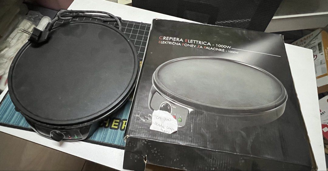 Electric crepe pancake maker 1000w (Category: Other Kitchen Appliances) located in Paranaque City. Submitted by pilipinashop (Listing ID 1459039298, Image 1). Description: Brand new Sale.