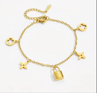 (Category: ) located in . Submitted by huatfortunestore (Listing ID 1459007214, Image 1). Description: .