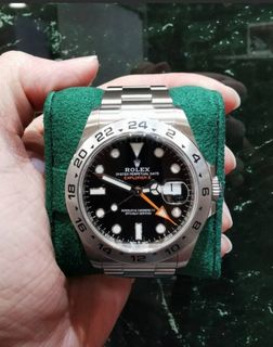 (Category: ) located in . Submitted by hengwatch (Listing ID 1459027877, Image 1). Description: .