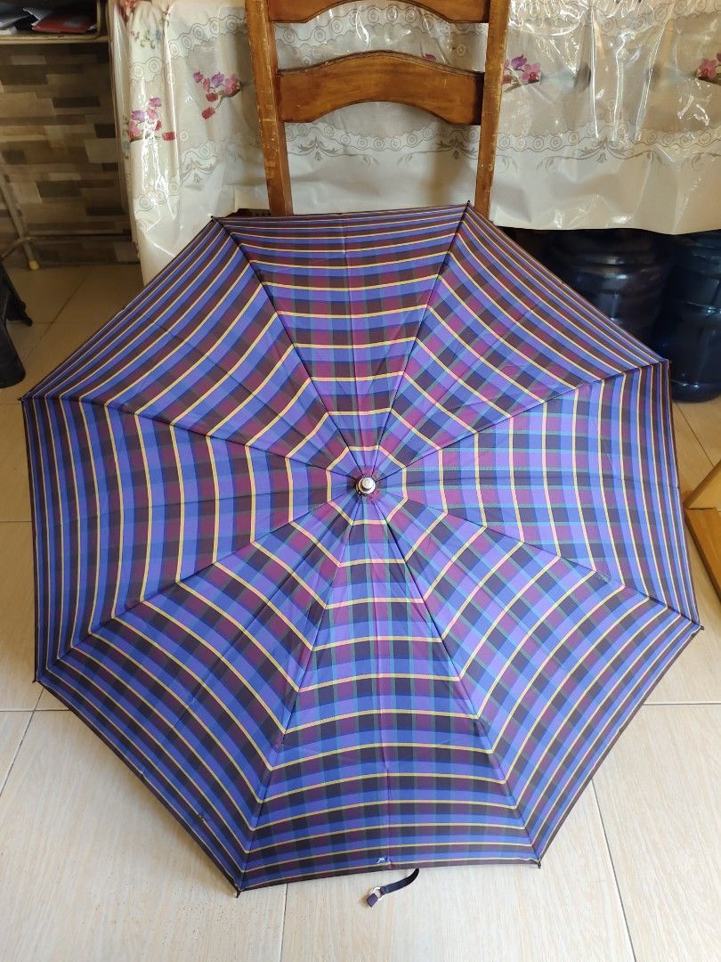 Fold Umbrella (Category: Umbrellas) located in Davao. Submitted by dvo_jpnstuff (Listing ID 1459020578, Image 2). Description: .
