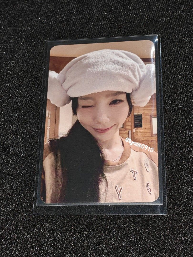 Girls Generation taeyeon stress ball pc (Category: K-Wave Merchandise) located in Manila. Submitted by lynsie0910 (Listing ID 1458998885, Image 1). Description: 𓂃✮ 𝙒𝙏𝙎 𝙇𝙁𝘽 ⌜#lynsiesells⌟ 🛒 :TAEYEON stress ball pc ph 800 + sf ⤿ PAYO / 1 WEEK DOP 50% dp nrdp ⤿ Onhand, mint condi ⤿ mod, j&t dm to claim.