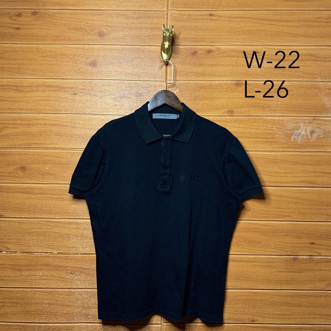 Givenchy Paris Monotone Polo shirt (Category: Tshirts & Polo Shirts ) located in Quezon City. Submitted by donklasiko (Listing ID 1458970534, Image 2). Description: Condition: 9.5+/10 Pristine condition Issue: non Refer to the dimension 🤗 PM FOR MORE DETAILS NO RETURN, NO EXCHANGE & NO REFUND! Please manage your expectations, this is a secondhand item. What you see is what you get 😊 MOP: GCASH, METROBANK, BPI, BDO or COD SHIPPING: LALAMOVE, JNT