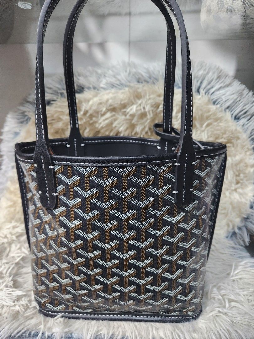 Goyard Tote S (Category: Luxury Bags & Wallets) located in Baguio. Submitted by conieyolac66447 (Listing ID 1458948052, Image 1). Description: .