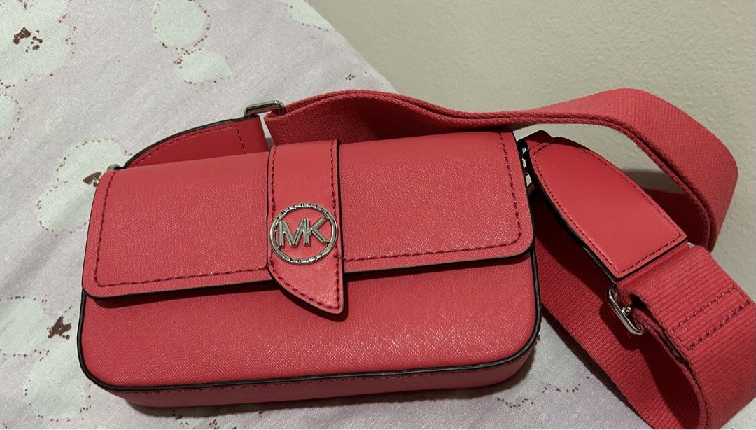 GREENWICH XS (Category: Luxury Bags & Wallets) located in Quezon City. Submitted by dropshopselections (Listing ID 1459008228, Image 1). Description: original new/unused xs crossbody in geranium with tag and ccard.