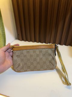 (Category: ) located in . Submitted by THRIFTTHRILLBAGS (Listing ID 1459016637, Image 1). Description: .