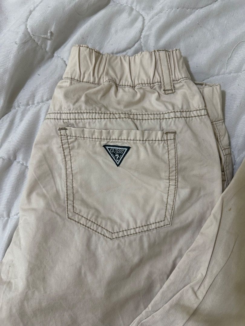 Guess Jeans Beige Pants (Category: Jeans) located in Bacoor. Submitted by ManekiNeko34 (Listing ID 1459034556, Image 3). Description: Size 24-25 .