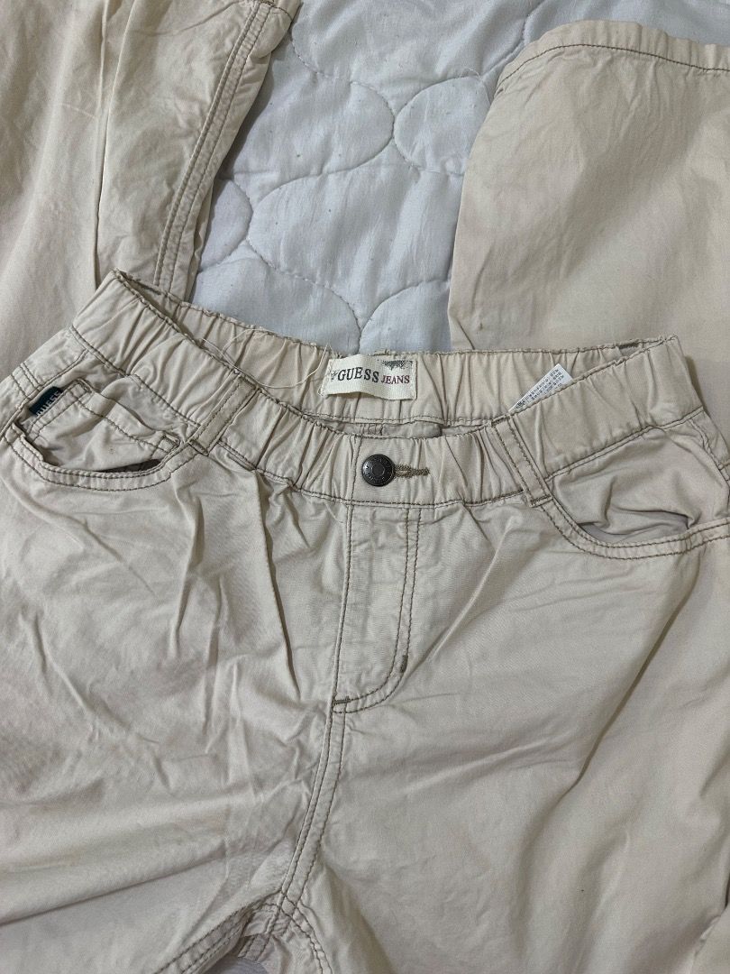 Guess Jeans Beige Pants (Category: Jeans) located in Bacoor. Submitted by ManekiNeko34 (Listing ID 1459034556, Image 2). Description: Size 24-25 .