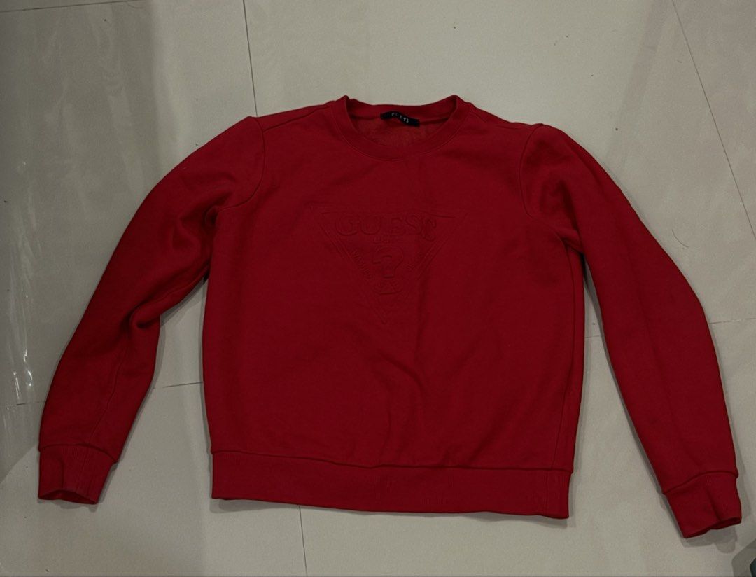 Guess Sweatshirt (Category: Announcements) located in Iligan City. Submitted by jvemae (Listing ID 1459009043, Image 3). Description: used once only.