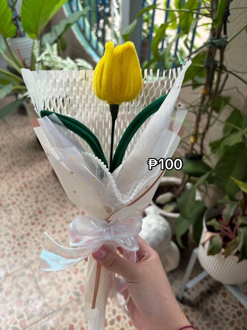 Handmade Crocheted Flowers - Single Stems & Bouquets (Category: Flowers & Bouquets) located in Cavite. Submitted by marissa0_0 (Listing ID 1459062563, Image 3). Description: - Beautiful handmade crocheted flowers - Available as single stems or small bouquets - Perfect for gifts or home decoration - Crafted with soft yarn - Each flower is beautifully wrapped - Great for birthdays, anniversaries, or to brighten someone's day.