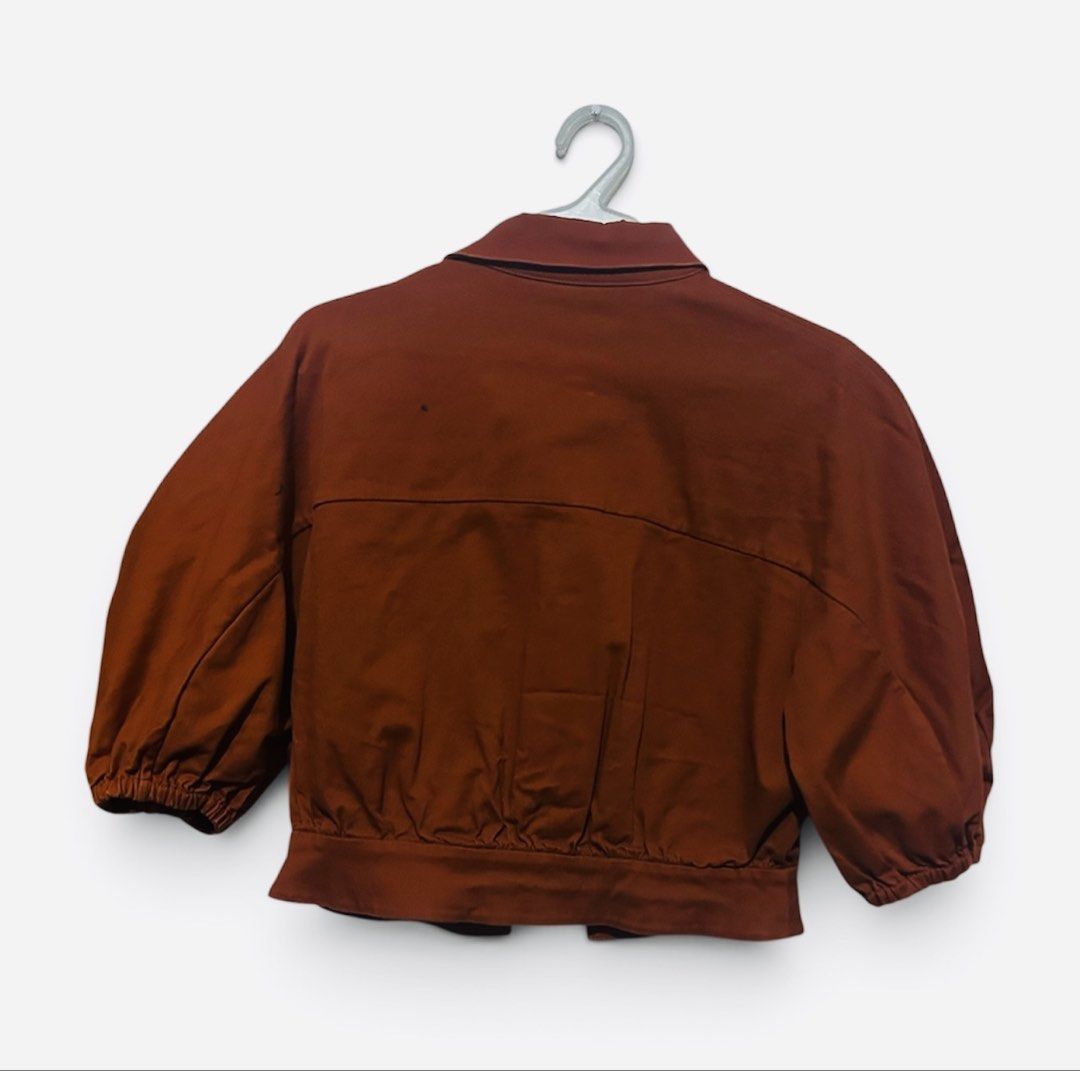 Harlan and Holden Jacket Style (Category: Longsleeves) located in Antipolo. Submitted by capizexport (Listing ID 1458954869, Image 2). Description: Harlan and Holden Jacket style long sleeves Price 1.4 k negotiable Size small Not thrifted No longer using .