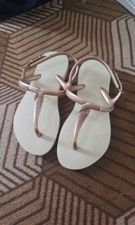(Kategori: ) berada di . Dikirim oleh lemari_mommies (ID iklan 1458916068, Gambar 1). Deskripsi: .