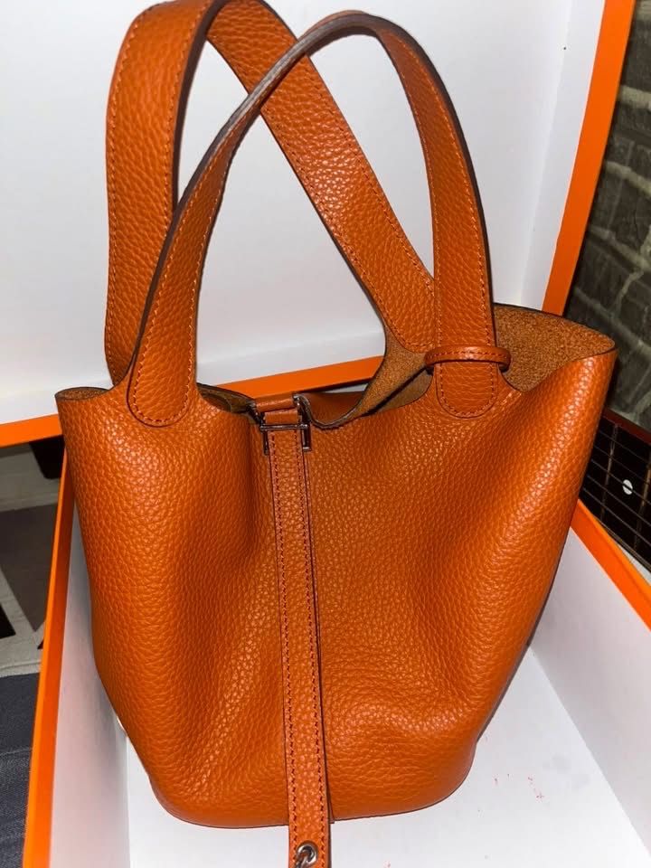 Hermes Picotin 18 (Category: Luxury Bags & Wallets) located in Caloocan City. Submitted by warmstone.a45d72 (Listing ID 1459023435, Image 1). Description: i’m has great smell premium feels.