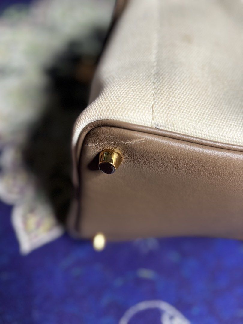 Hermès Picotin Lock 18 Pocket Bag (Category: Luxury Bags & Wallets) located in Valenzuela. Submitted by telagram (Listing ID 1459058276, Image 3). Description: .