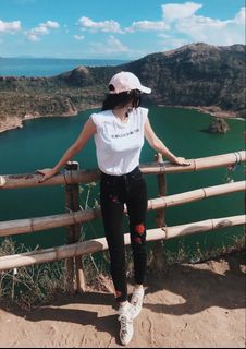 (Category: ) located in . Submitted by jesych (Listing ID 1459042188, Image 1). Description: .