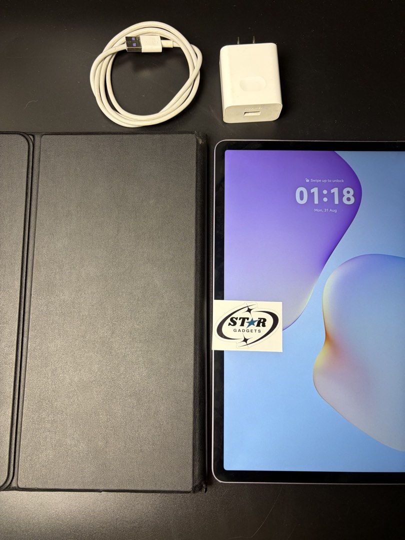 Huawei MatePad 11.5” PaperMatte Edition 256gb (Category: Android) located in Cebu City. Submitted by stargadgets00 (Listing ID 1458945752, Image 2). Description: ✨AVAILABLE✨ Huawei MatePad 11.5” PaperMatte Edition 256gb - 17,500 Color: Purple 11.5-inch display 256gb / 8gb RAM Chip: Octa-core Kirin 100% batt health Wifi only Anti-Glare Local Variant Minimal dent. See photos to appreciate. No hidden issue Perfect for note taking, artists, sketch, d