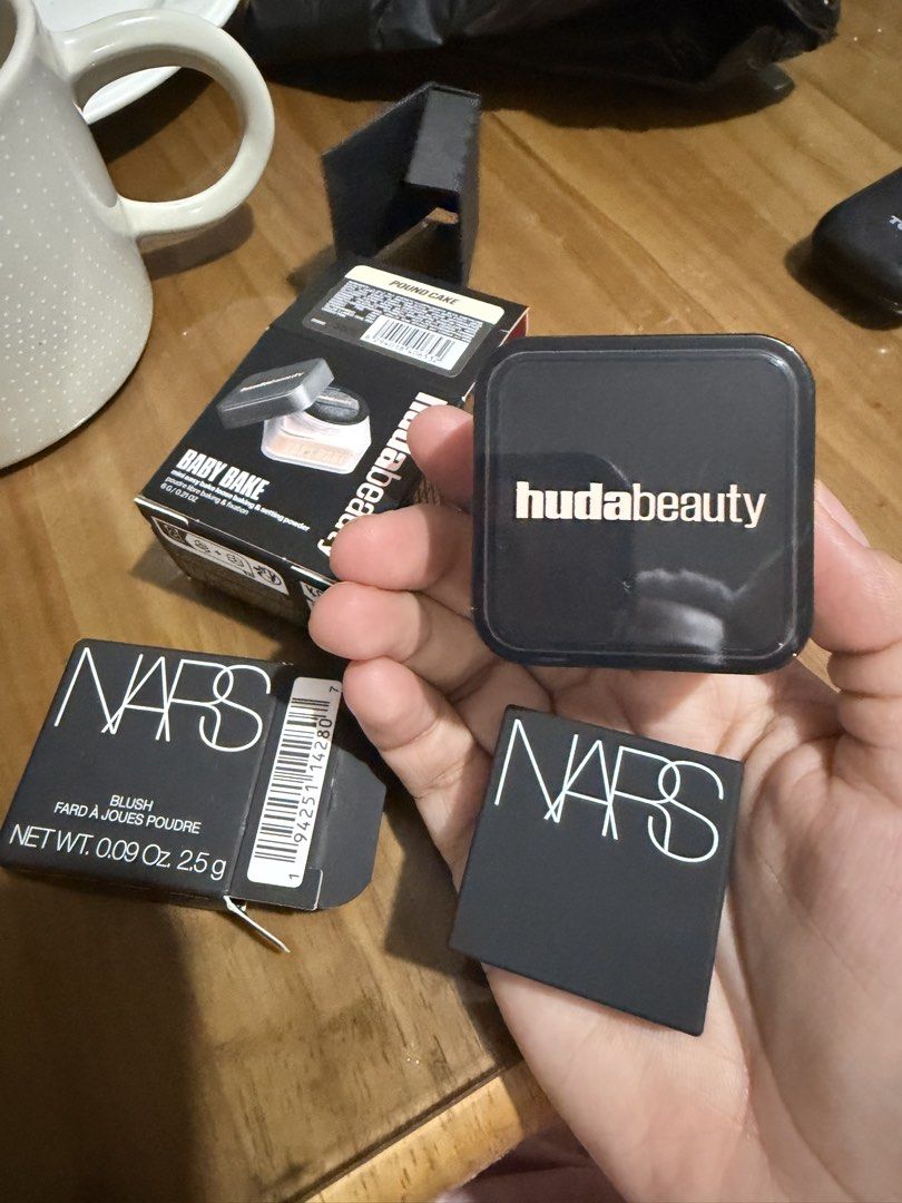 NARS MINI BLUSH ORGASM (Category: Makeup) located in Makati City. Submitted by beymadrigal (Listing ID 1458995719, Image 2). Description: nars minu blush orgasm shade.
