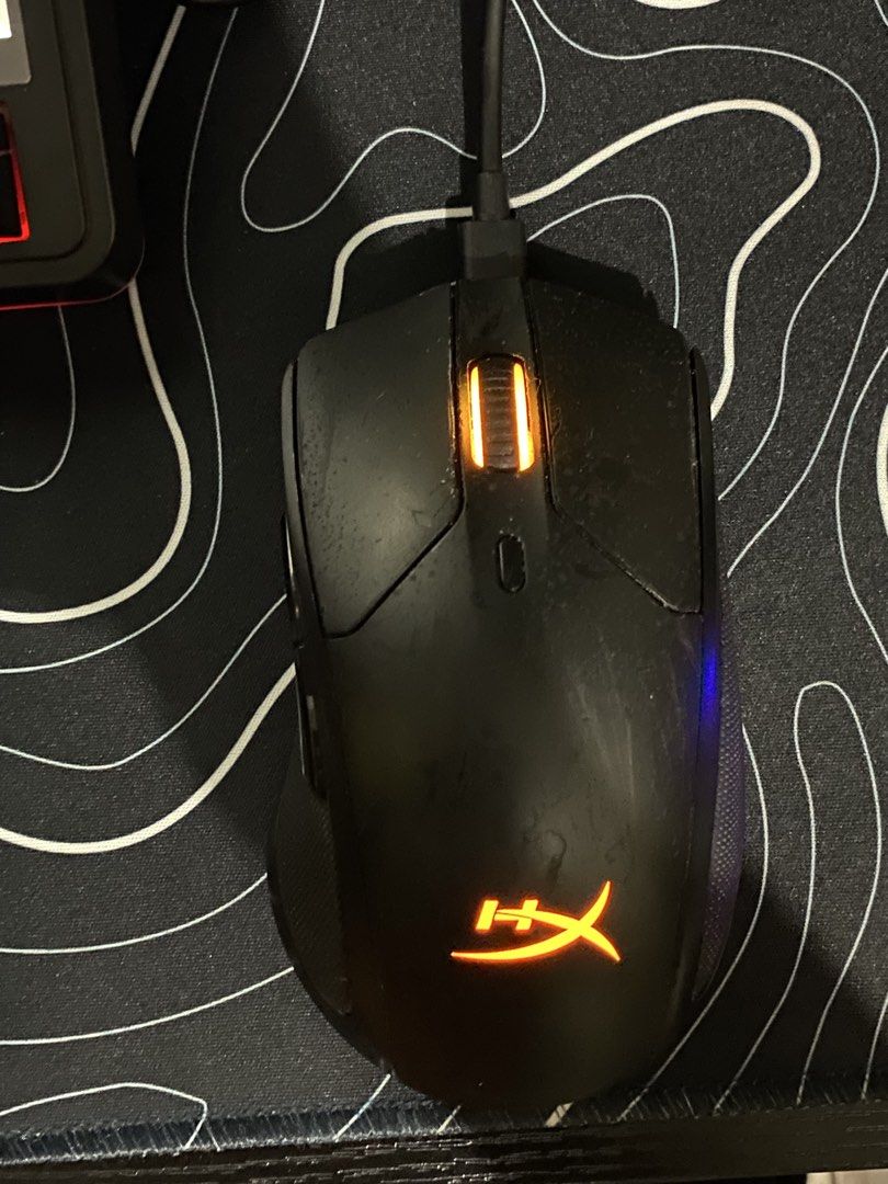 HyperX Pulsefire Dart Gaming Mouse (Category: Mouse & Mousepads) located in Makati City. Submitted by warmflower_24b405 (Listing ID 1459067044, Image 2). Description: - HyperX Pulsefire Dart wireless gaming mouse - Still works great - Minor scuffs from normal use, no major damage - Fully functional RGB lighting -customizable through software - Ideal for gaming and everyday use -issue : no dongle, needs cleaning overall ayun lang good for everyday