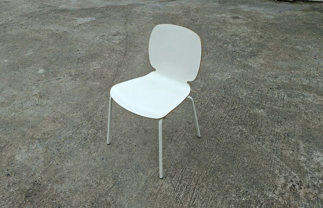 Ikea White Svenbertil Chair (Category: Chairs) located in Mabalacat. Submitted by thenewcraf32843 (Listing ID 1459045921, Image 3). Description: Ikea White Svenbertil Chair In great condition. Bentwood, sturdy. Dimensions: W18 x D16.5 x Sh18 x H32 inches Price: 1.8k We do shipping via lalamove / victory liner drop and go Dm to inquire.
