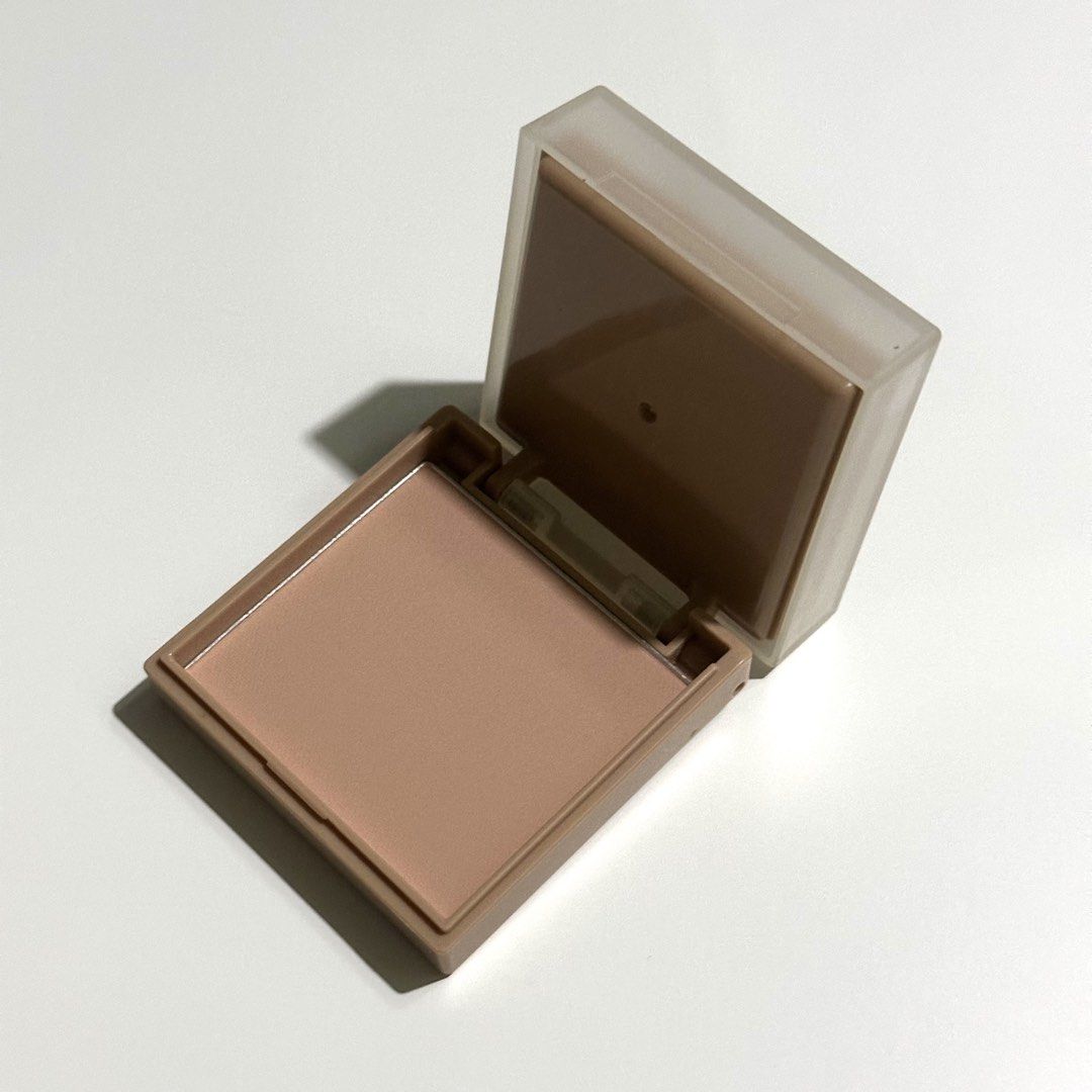 im meme multicube eyeshadow palette with blush (Category: Makeup) located in Mandaluyong City. Submitted by annyeong07_ (Listing ID 1459012177, Image 2). Description: .