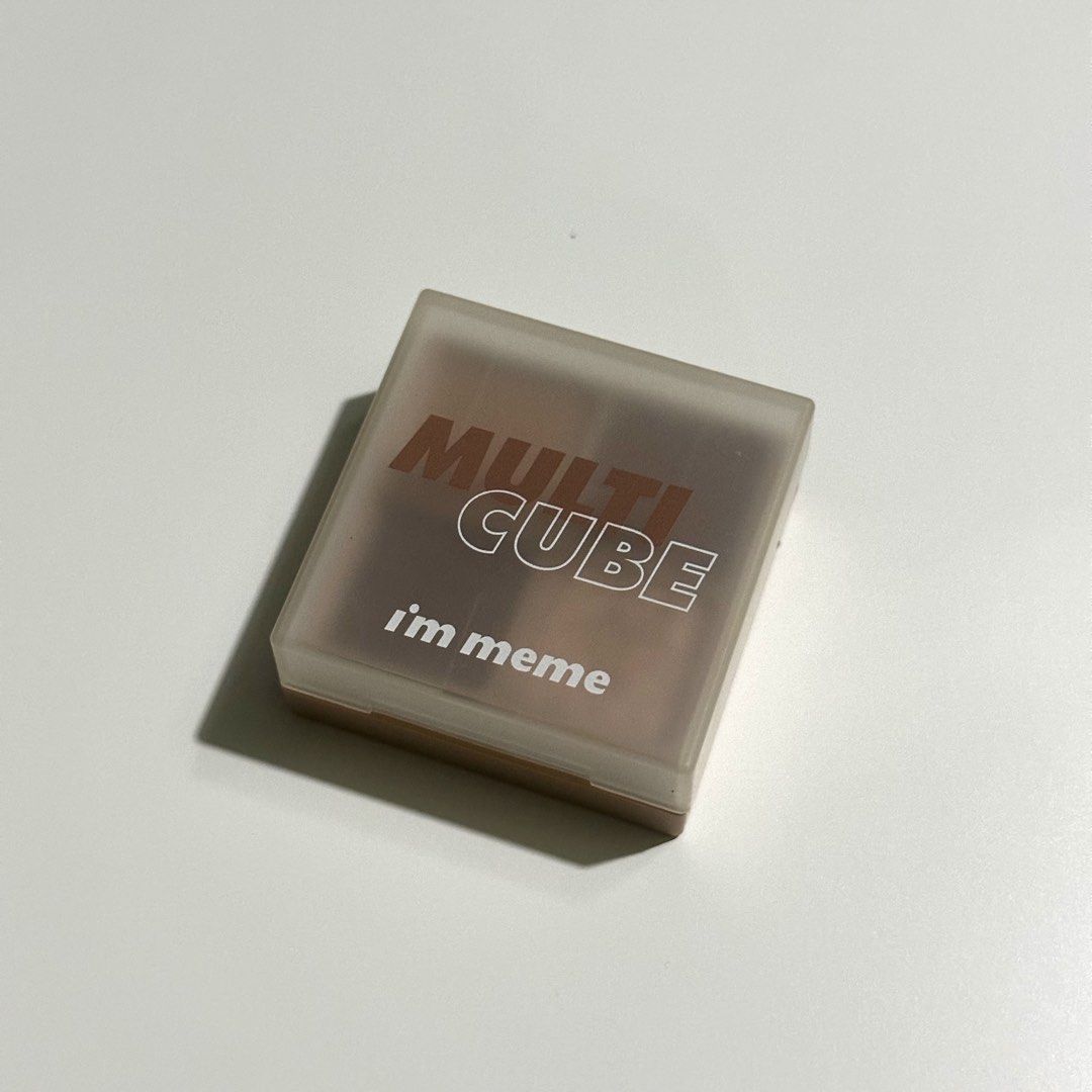 im meme multicube eyeshadow palette with blush (Category: Makeup) located in Mandaluyong City. Submitted by annyeong07_ (Listing ID 1459012177, Image 3). Description: .