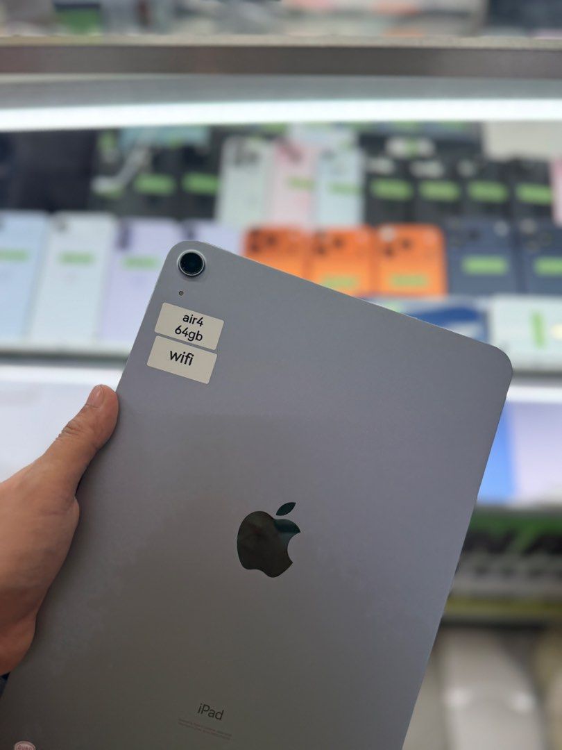 Ipad air 4 64GB wifi only no issues (Category: iPad) located in San Juan City. Submitted by najihahtelecomshop2018 (Listing ID 1459016195, Image 3). Description: Legit Store | Original unit FOR SALE | TRADE / SWAP ▫️INSTALLMENT thru: 🔸Credit Card (straight / installment) 🔸Ggives / Gcredit + 6% interest 🔸Spay Later + 6% interest (RFS: Buy and Sell any kinds of Gadgets) Description: Ipad air 4 64GB Wifi only No hidden Issues No history of Repair