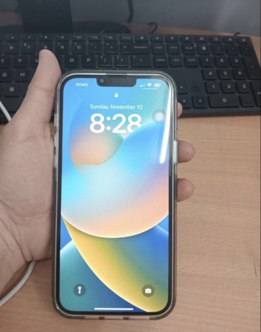 Iphone 14 plus purple (Category: iPhone 14 Series) located in Caloocan City. Submitted by chaexecut97143 (Listing ID 1459067795, Image 1). Description: Lady owner Iphone 14 plus 128 74batt Phone and box Test all you want.