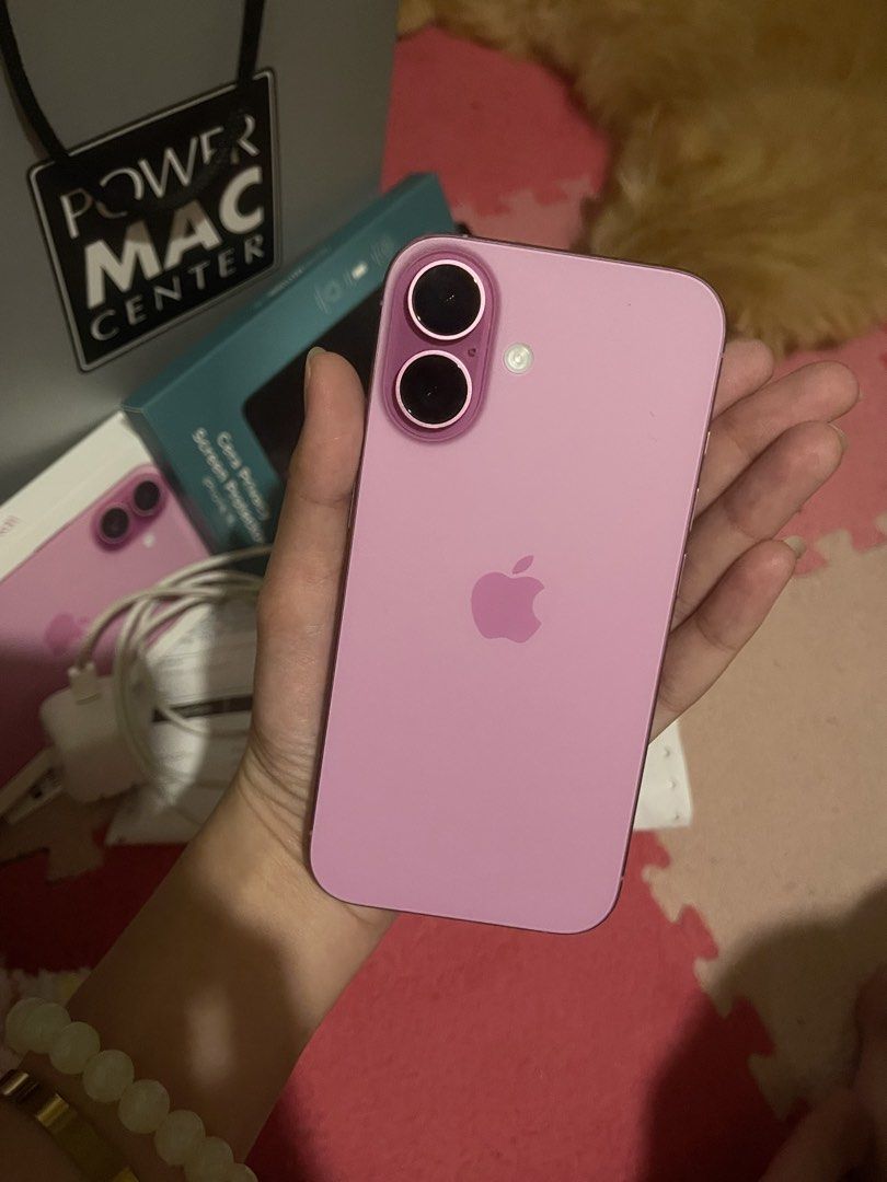 iphone 16 128gb (Category: iPhone 16 Series) located in Tagum. Submitted by butterfinger21 (Listing ID 1458952389, Image 1). Description: 2 months old pa yung phone, pm for more details and info :)).