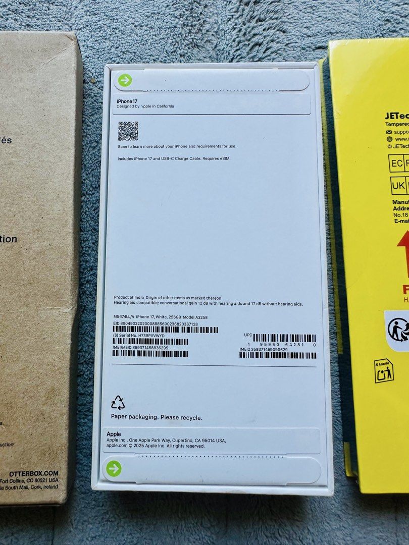 IPHONE 17 256gb with accessories (Category: iPhone 17 Series) located in San Pedro. Submitted by mysticdog_8deb08 (Listing ID 1458918083, Image 3). Description: -Send your offer - All Sealed and brand new, US variant - iPhone 17, 256GB storage, White color - Comes with Otterbox Commuter Series case - Includes JeTech Tempered Glass Screen Protector - Available for meetups in San Pedro Town Center, Laguna, Ayala or Bgc.