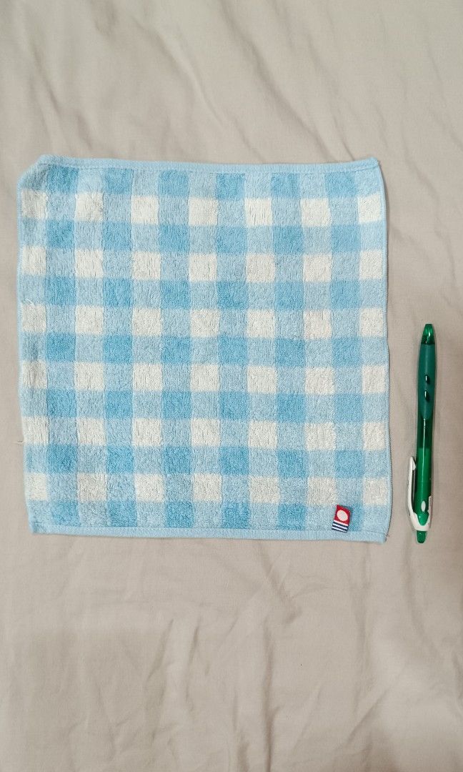Japan Imabari Face Towel (Category: Bedding & Towels) located in Makati City. Submitted by jstreasuredfinds (Listing ID 1459009853, Image 3). Description: 4pcs Washed and sanitized..