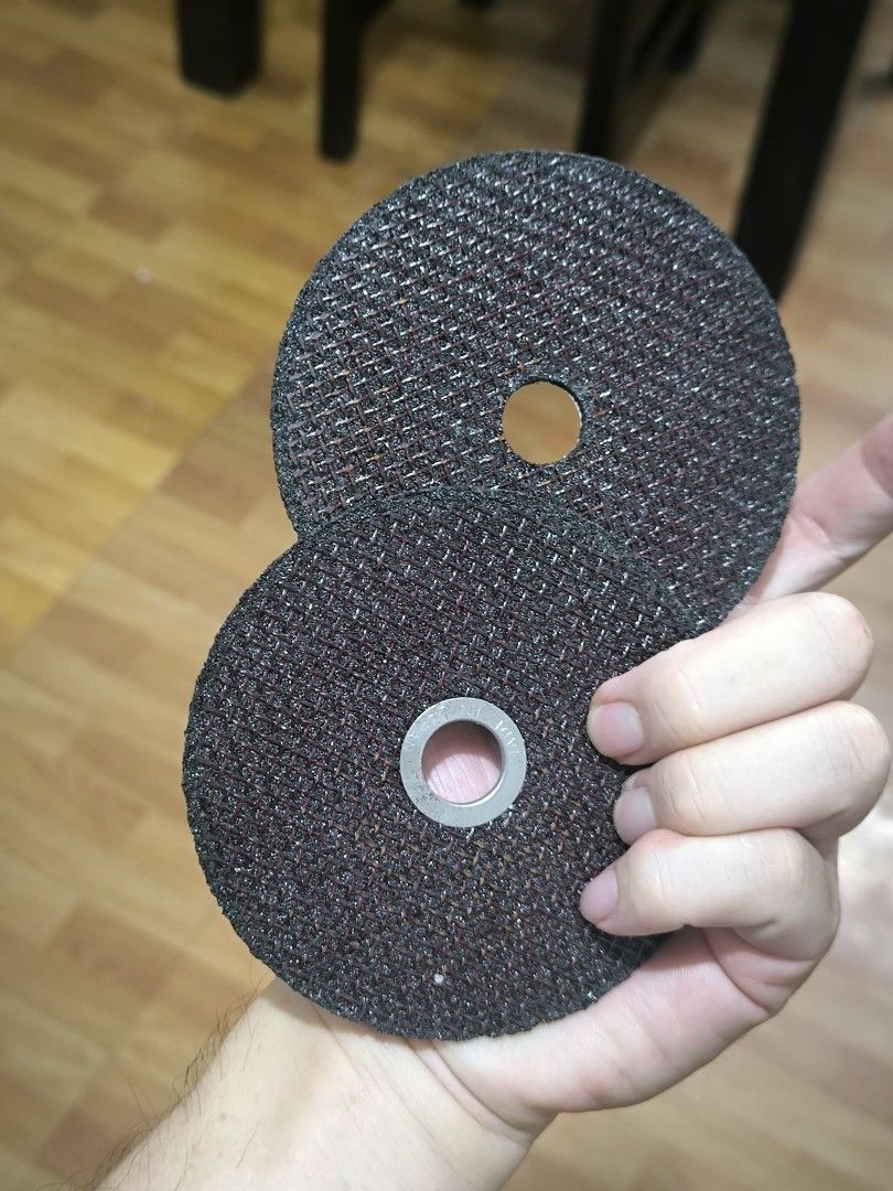 Japan surplus Abrasive Cutting Discs for Metal Grinder (Category: Home Improvement Tools & Accessories) located in Angeles City. Submitted by yellowbrickstore (Listing ID 1458961037, Image 2). Description: get both - High-quality abrasive cutting discs - 46 grit for efficient metal grinding - Standard size, compatible with most angle grinders - Ideal for various cutting tasks and DIY projects - Get yours now!.