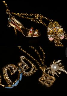 (Category: ) located in . Submitted by jewellery4baddies (Listing ID 1459043236, Image 1). Description: .