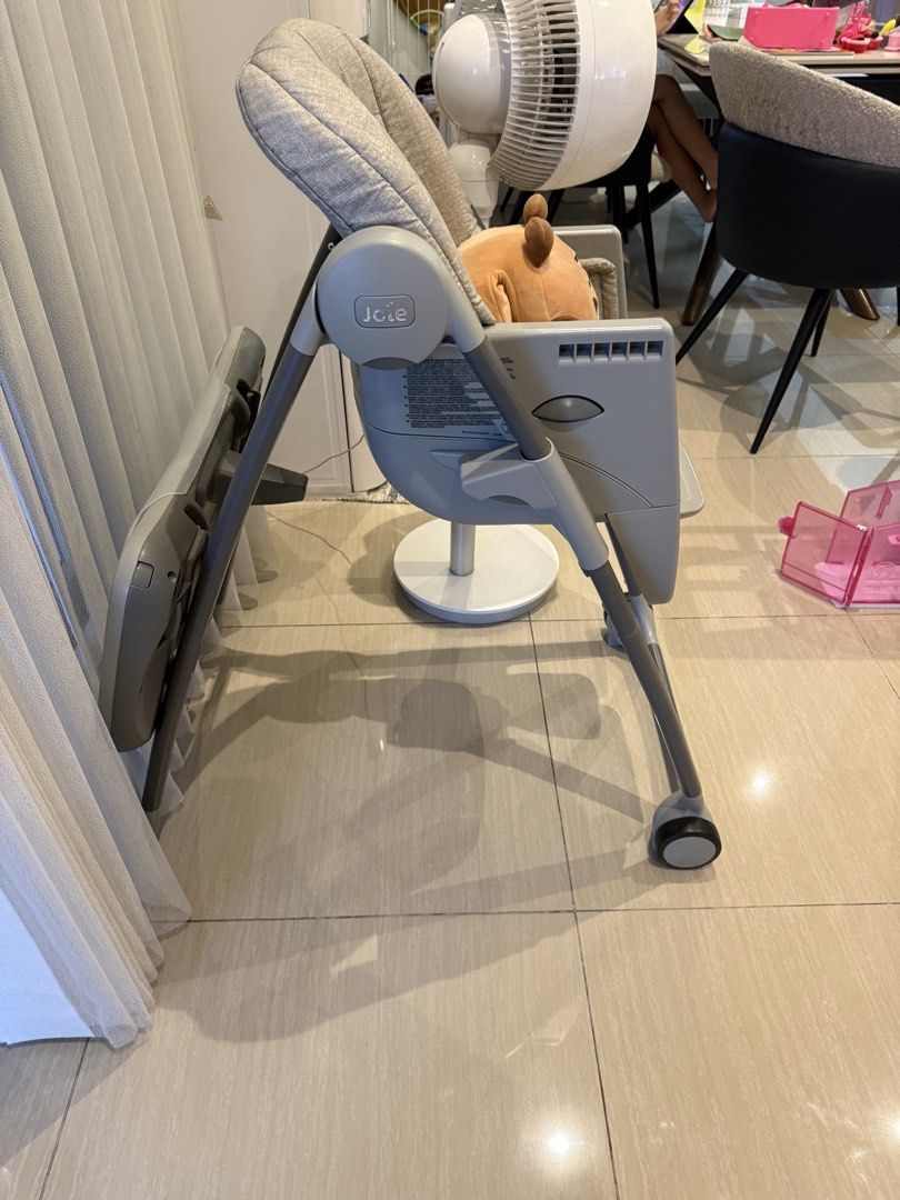 Joie Multiply 6-in-1 high chair (Category: Baby High Chairs) located in Rizal. Submitted by nicabolo (Listing ID 1459005334, Image 3). Description: Original price: ₱10,000+ Clean and well-maintained Sturdy and fully functional .