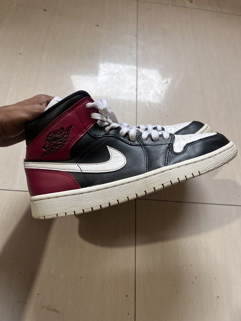 Jordan shoes (Category: Announcements) located in Zamboanga. Submitted by safe.haimer (Listing ID 1459017267, Image 2). Description: Jordan shoes Size 10 Excellent condition Color rate Issues minimal lg.