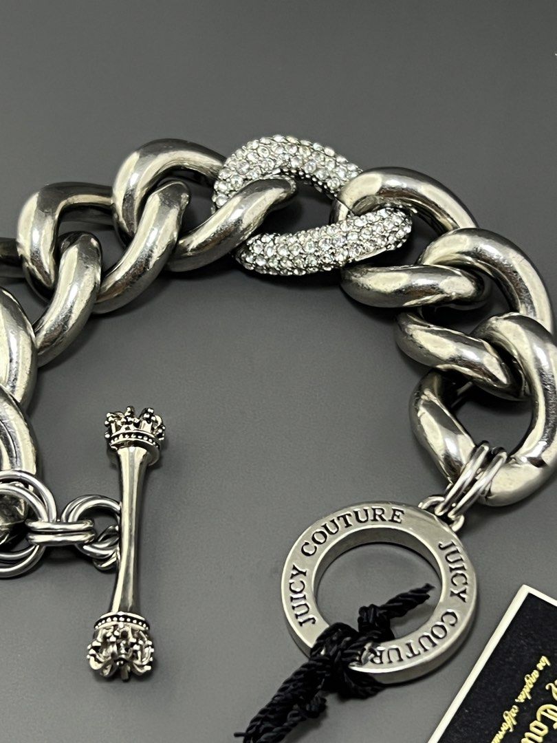 Juicy Couture Silver Pave Link Toggle Bracelet (Category: Bracelets) located in Imus. Submitted by yusonad (Listing ID 1458938218, Image 2). Description: Authentic Vnds With price tags With replacement box.