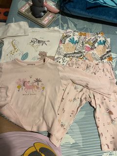 (Category: ) located in . Submitted by giannas_preloved (Listing ID 1458972595, Image 1). Description: .