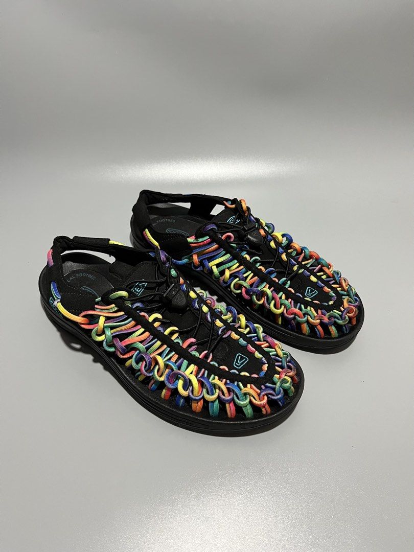 KEEN Uneek Two-cord Sandals (Category: Sneakers) located in Caloocan City. Submitted by jvn_23 (Listing ID 1459047514, Image 1). Description: KEEN Uneek Two-cord Sandals Authentic/Legit💯 Excellent Condition 📍 No issue❗️ Color rate: 10/10📍 Size: 7.5 US / 40.5 EU.