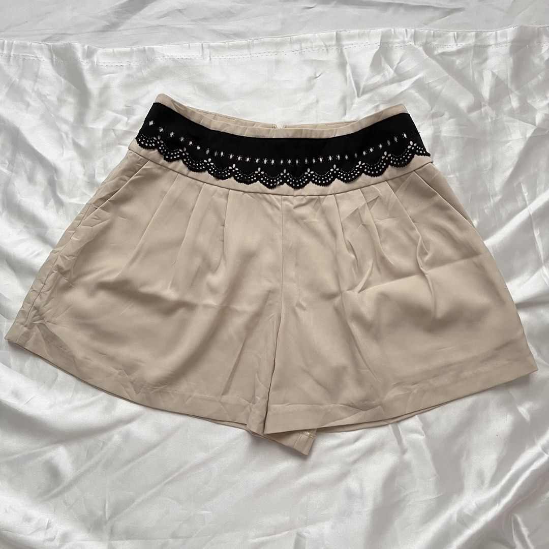 lacey short (Category: Shorts) located in Manila. Submitted by myapparelshop (Listing ID 1459003961, Image 1). Description: 25-26.