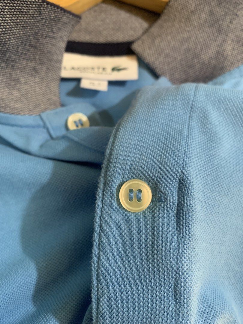 Lacoste (Category: Luxury Apparel) located in Mahinog. Submitted by raphyseller (Listing ID 1458905293, Image 3). Description: Dimes 20 x 26.5.