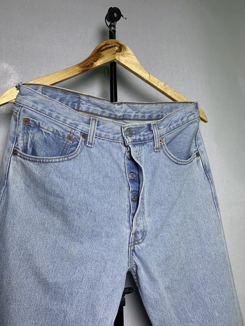 Levi’s 501 Straight Cut (Category: Luxury Apparel) located in Manila. Submitted by macadr1p (Listing ID 1459035708, Image 2). Description: LEVIS 5O1 waist 32 length 42 thigh 12.5 hem 8 - Super fav - hard denim - heavy denim - high quality fabrics - ready to wear - excellent condition - color rate 10/10 - no issues - OVERALL 💯 ✔ Premium fabric for all-day comfort ✔ Clean and versatile style ✔ Classic and modern color options ✔ Suitable for office