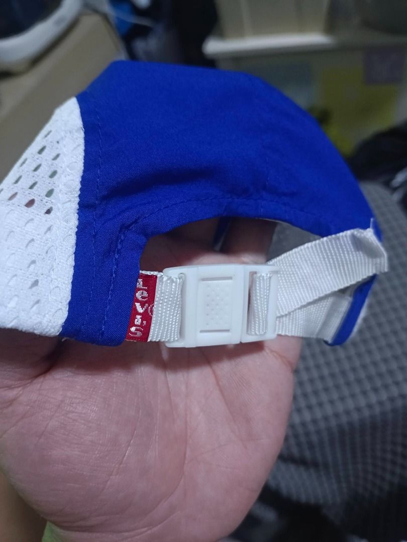 Levi's 5 panel cap (Category: Caps & Hats) located in Panabo. Submitted by assrtdph (Listing ID 1459025205, Image 3). Description: SALE! SALE! SALE! - Authentic -Dri fit Nylon Material -Like New Condition no flaw .