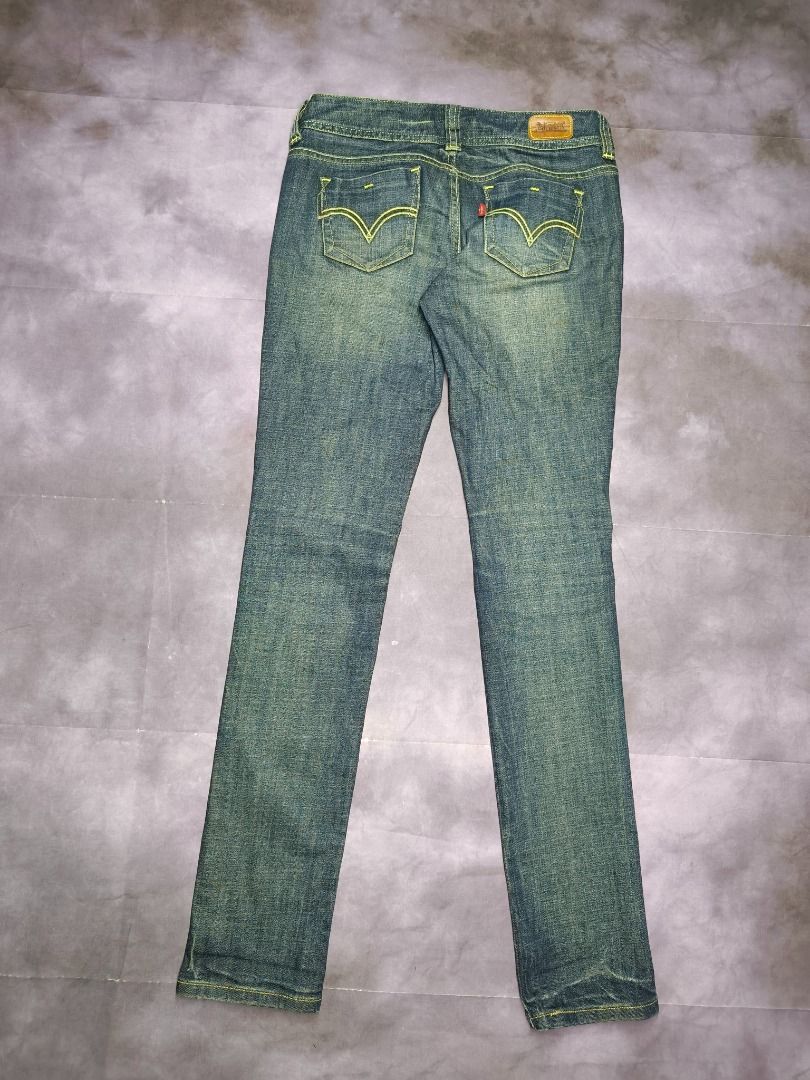 Levis Patricia ultra skinny (Category: Jeans) located in San Jose. Submitted by dripdropph22 (Listing ID 1459018514, Image 3). Description: Levis Patricia ultra skinny 299+sf no pinhole need wash.