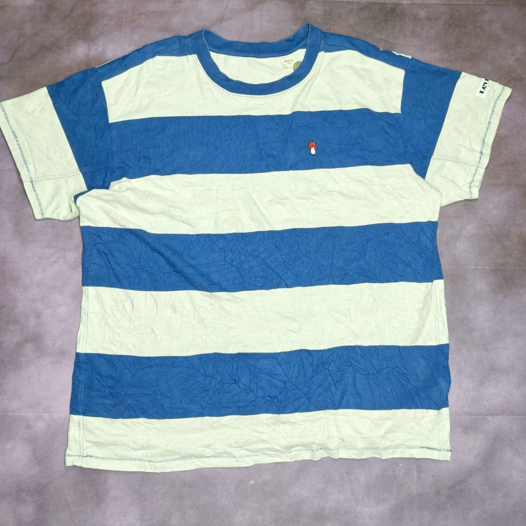 Levi's Striped Tee embroid mushroom (Category: Tshirts & Polo Shirts ) located in San Jose. Submitted by dripdropph22 (Listing ID 1459016441, Image 1). Description: Levi's Striped Tee embroid mushroom 299+sf L - 30" W - 26" need wash Can ship anywhere as long as buyer shoulder the sipping Unli VC Unli Vouch .