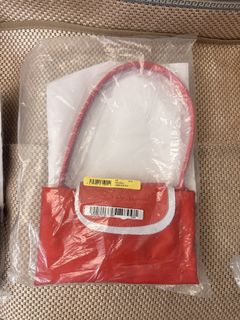 （分類：）位於 。 由 charming_ernie 提交（商品編號 1459033081，圖片 1）。簡介： 。